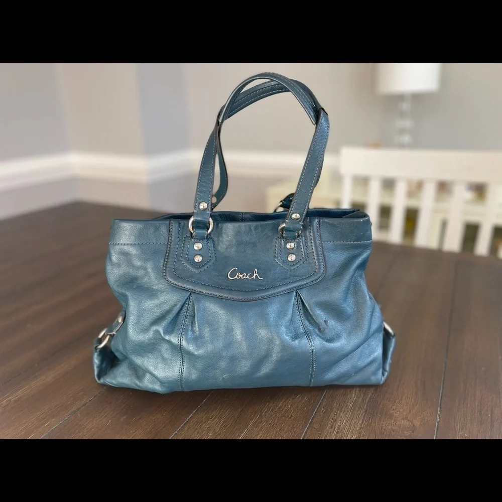 Coach Ashley tote bag